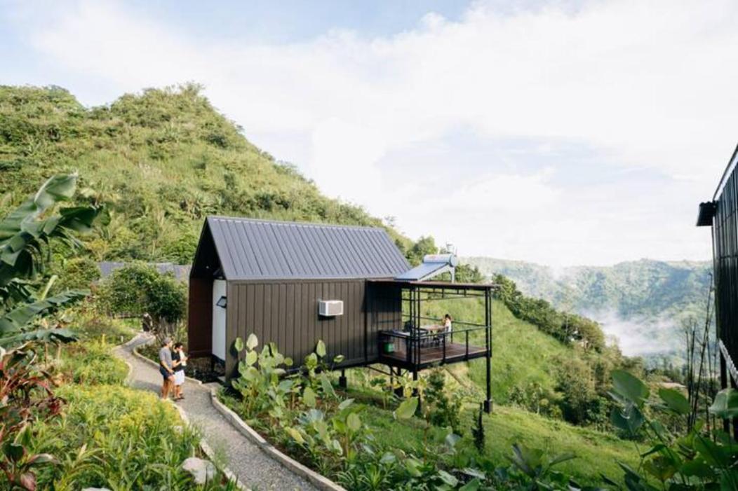 Grey Rock Mountain Cabin W/ Jacuzzi Balamban ภายนอก รูปภาพ